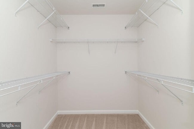 Building Photo - 6 Sparrow Cir