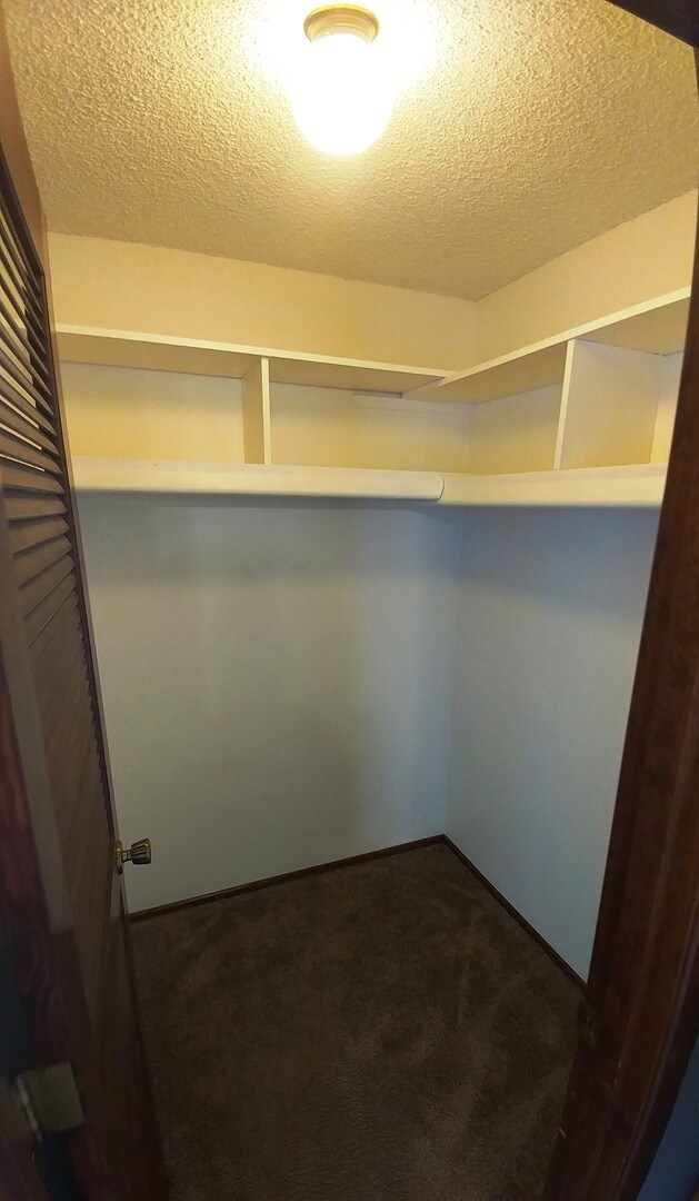 Building Photo - 2170mc
