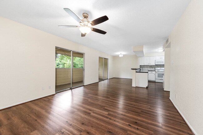 Building Photo - 14515 Wunderlich Dr