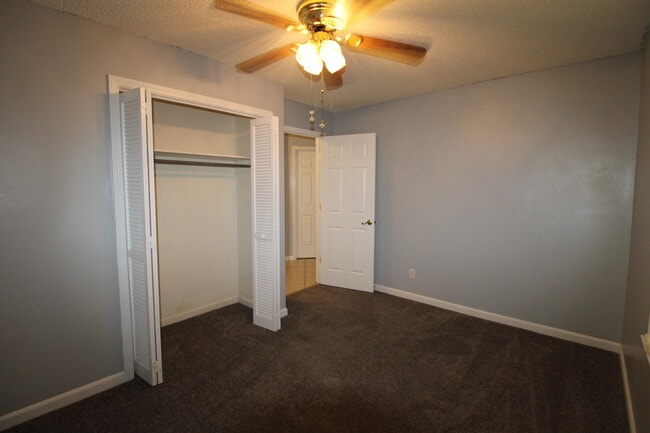 Building Photo - 4385 Red Lane Rd