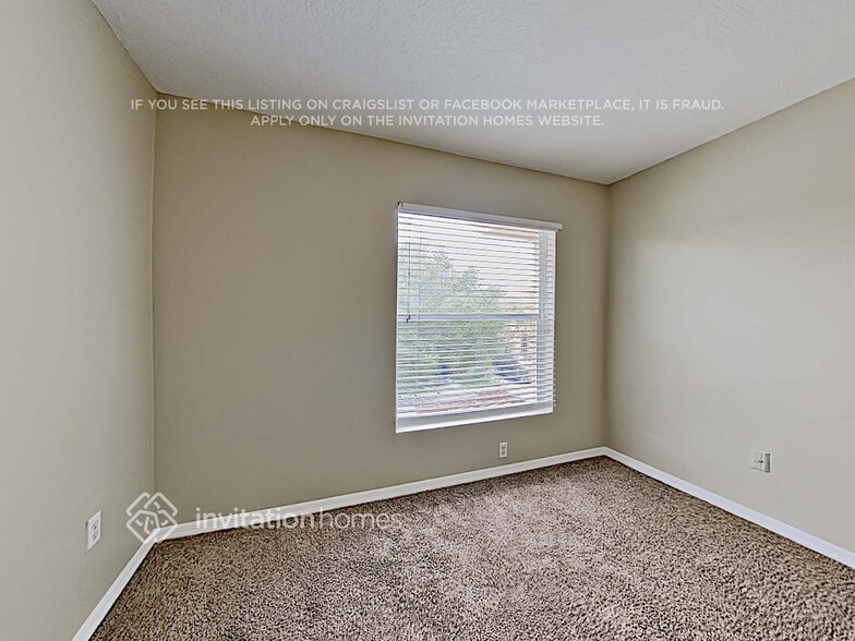 Building Photo - 215 River Bluff Ln