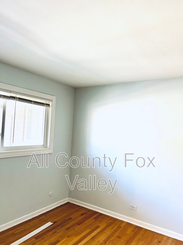 Building Photo - 10111 Old Orchard Ct