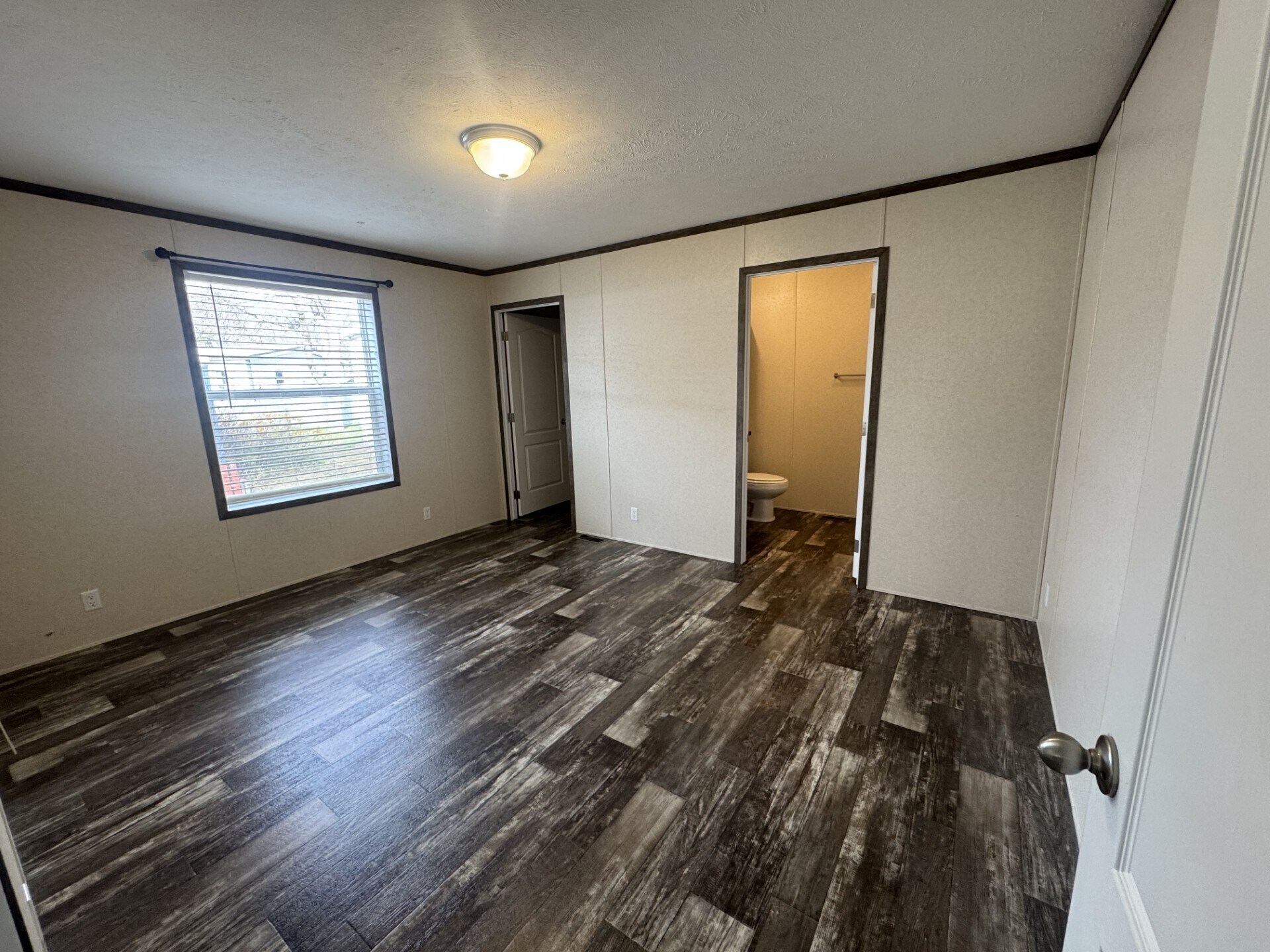 Building Photo - 55 Arbor St