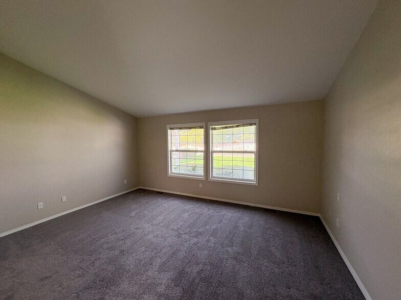 Building Photo - 3305 Kaden Ln