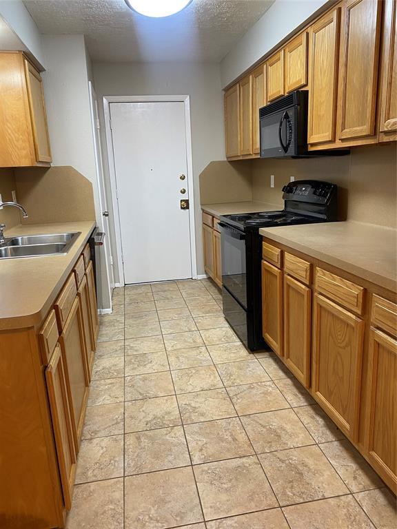 Building Photo - 2915 Early Turn Dr
