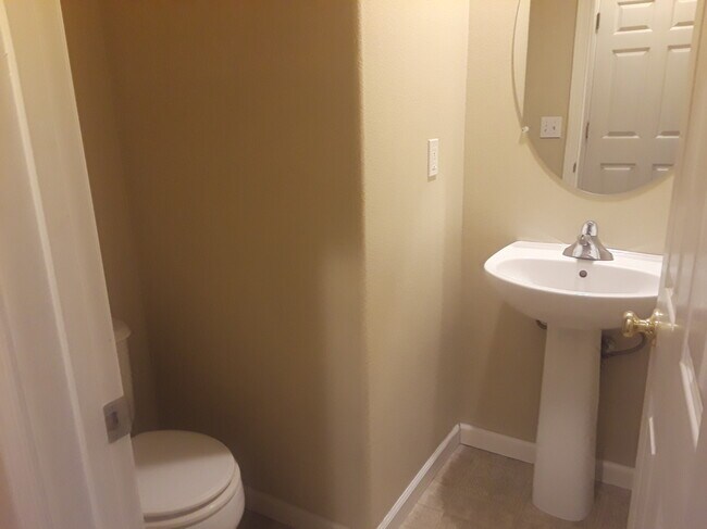 Building Photo - 3968 Colma Ave