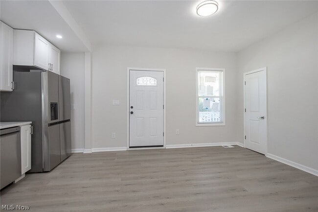 Building Photo - 4911 Tillman Ave