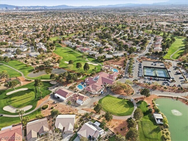 Building Photo - 4904 Winterset Dr