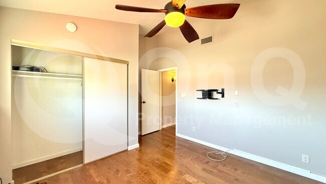 Building Photo - 5601 N 79th St