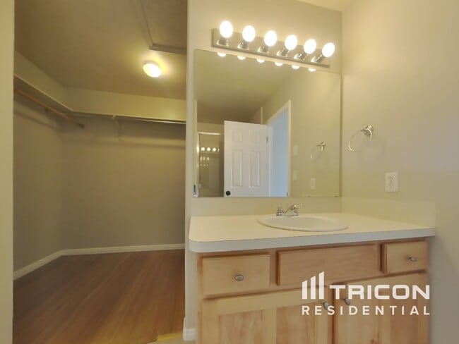 Building Photo - 2456 S 1475 W