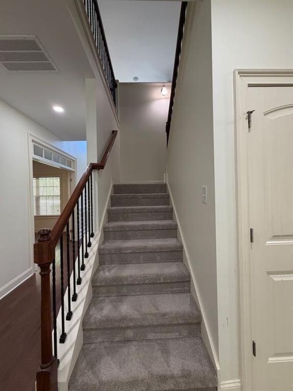 Building Photo - 4805 Carriage Bridge Ln