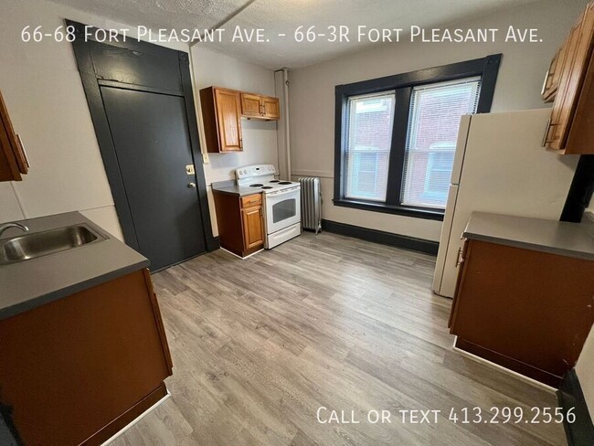 Building Photo - One Bedroom Apartment In Springfield with ...