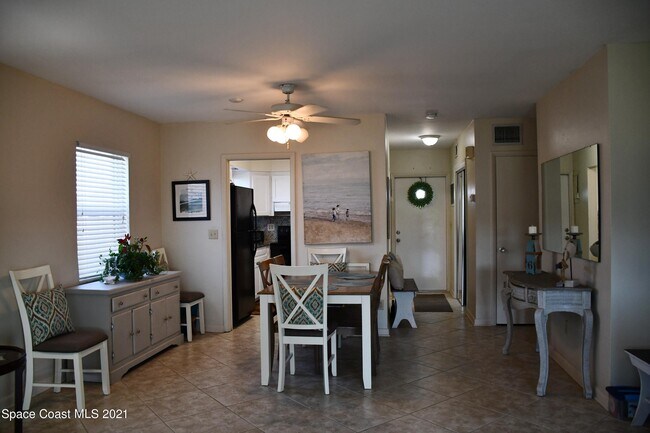Building Photo - 2186 Jimmy Buffett Mem Hwy