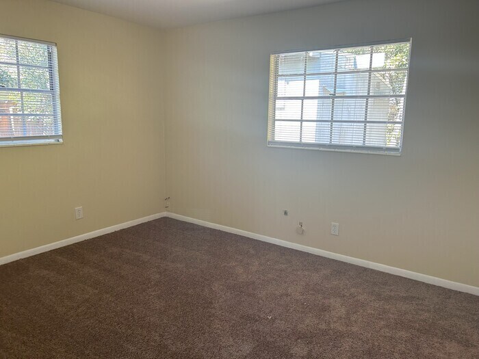 Building Photo - 3605 W Leila Ave