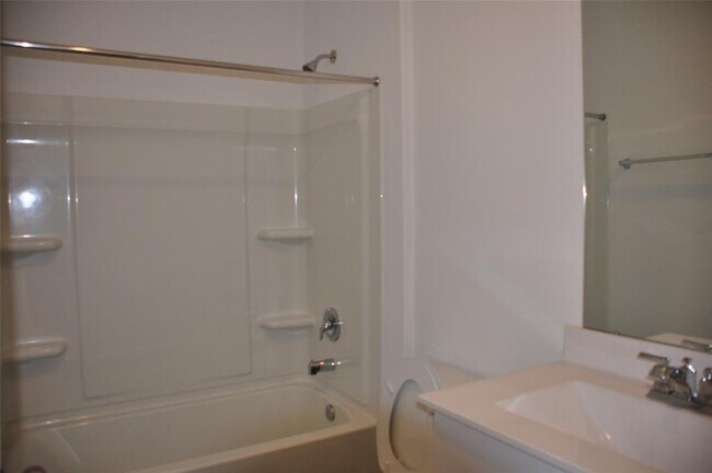 Building Photo - 10614 Cashew Run Ln