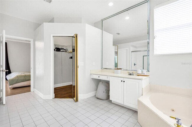 Building Photo - 8631 Terrace Pines Ct