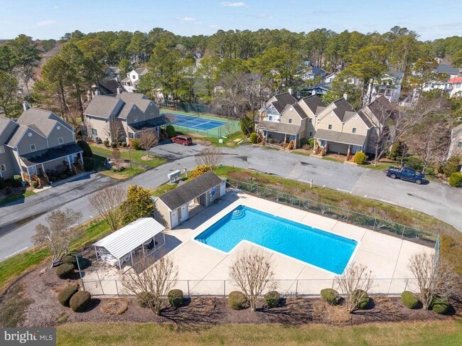 Building Photo - 539 Hudson Ave