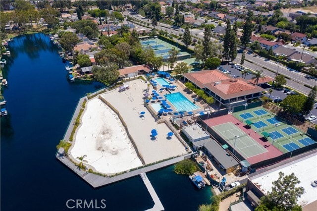 Building Photo - 24585 Overlake