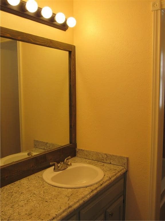 Building Photo - 1603 Shotwell Ln