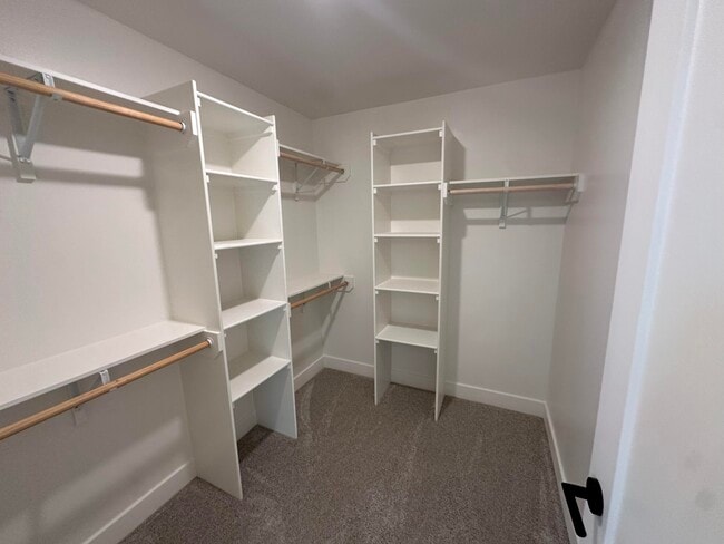 Building Photo - 5317 Makana Ln