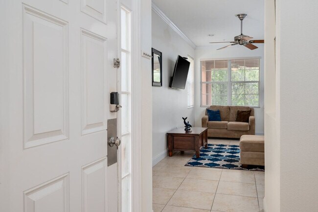 Building Photo - 835 Assembly Ct