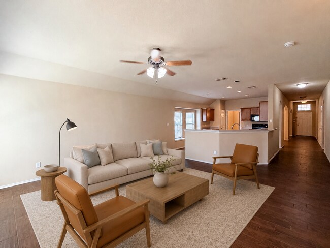 Building Photo - 3 bed, 2 Bath Home in North Fort Worth