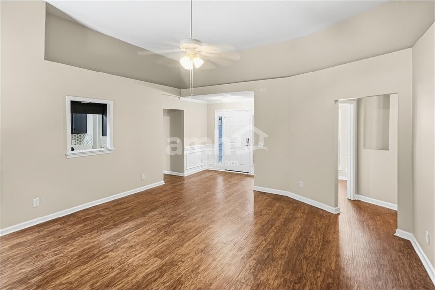 Building Photo - 83 Yellow Jasmine Ct