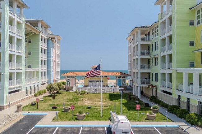 Building Photo - Sandbridge Off Season/Furnished 3 bed Read...