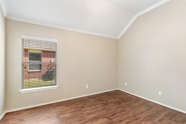 Building Photo - 22426 Bristolwood Ct