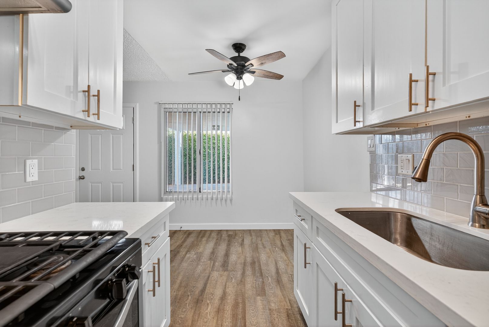 Building Photo - 1751 Cabrillo Ave