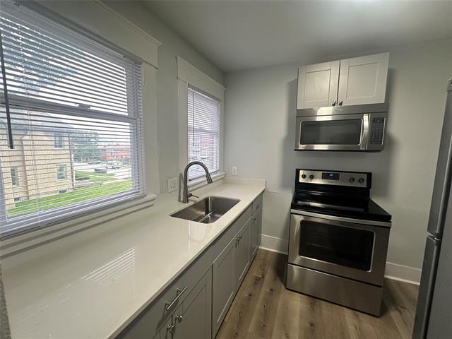 Building Photo - 819 N Marsalis Ave