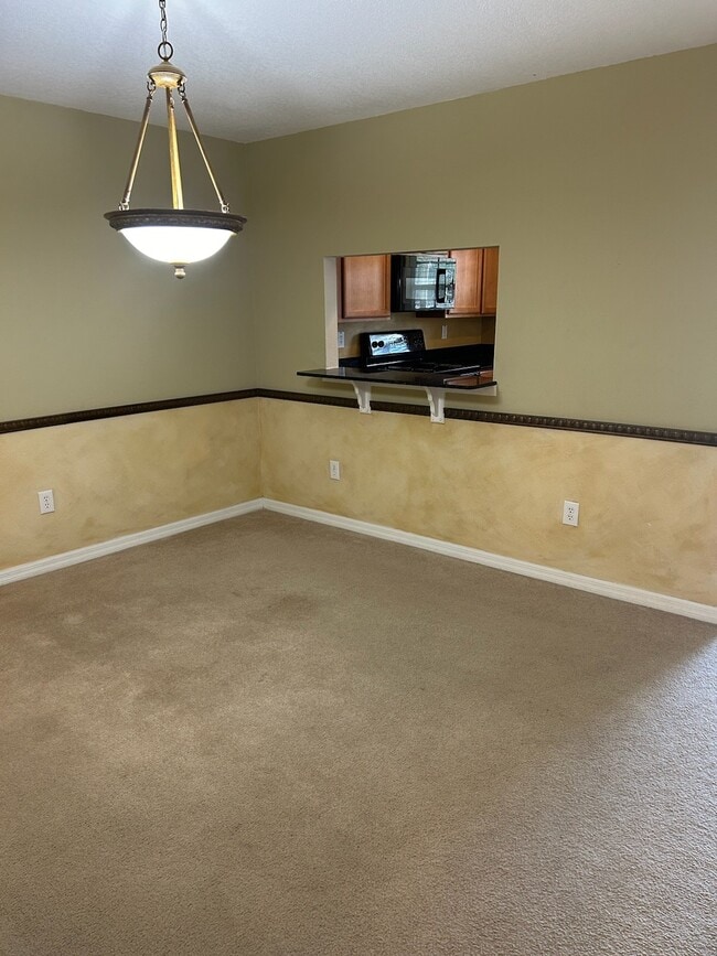 Building Photo - 5313 River Rock Rd