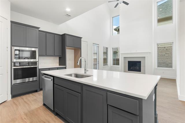 Building Photo - 632 Caprice Blf