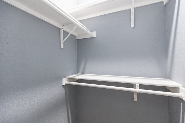 Building Photo - 479 Corliss