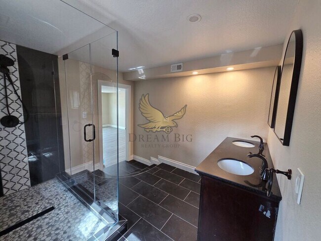 Building Photo - 6845 Coley Ave