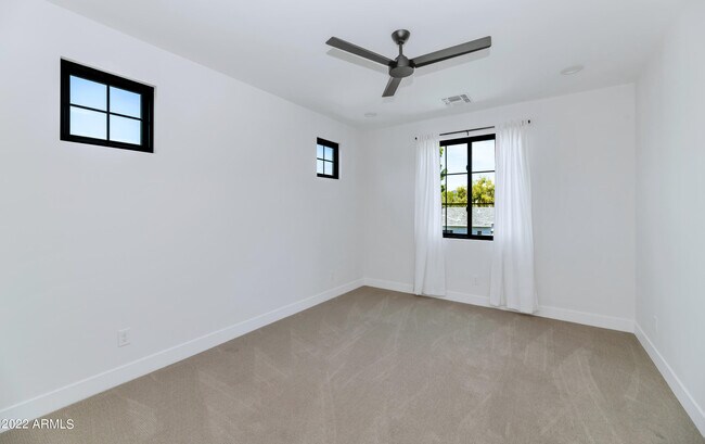 Building Photo - 4518 N 39th St