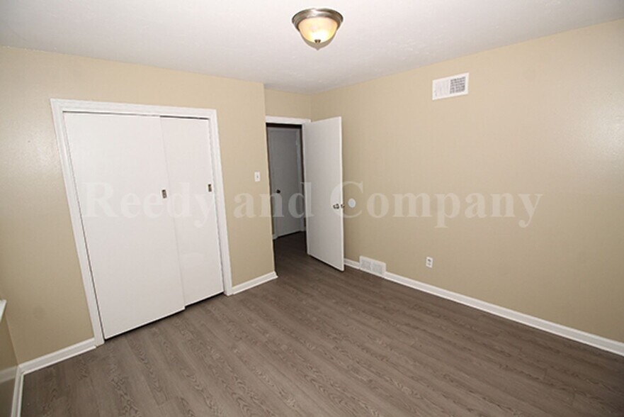Building Photo - 1718 Borden Dr