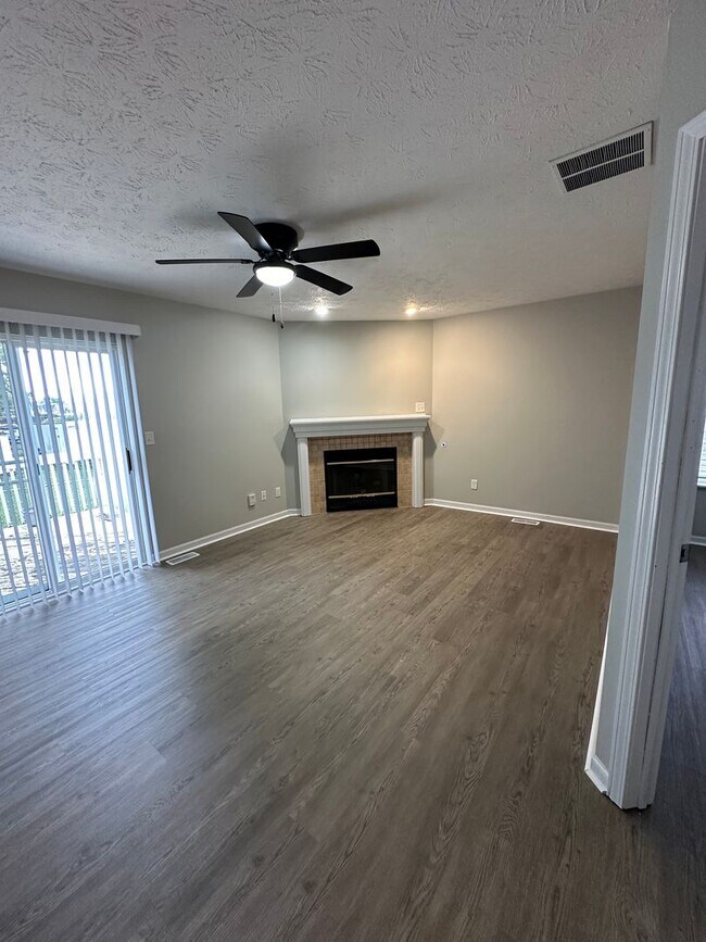 Building Photo - 2810 Duroc Dr
