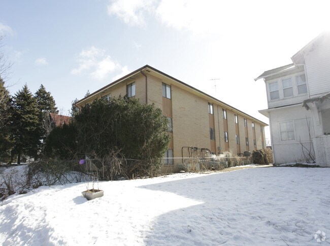 Building Photo - 2227 A St