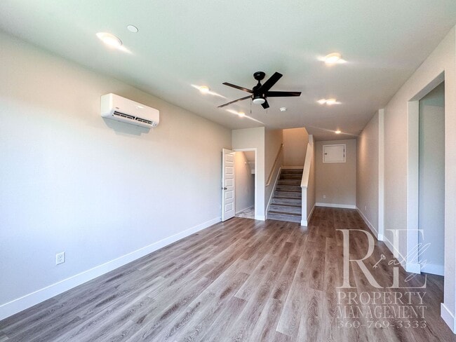 Building Photo - 4219 Nettle Dr SE