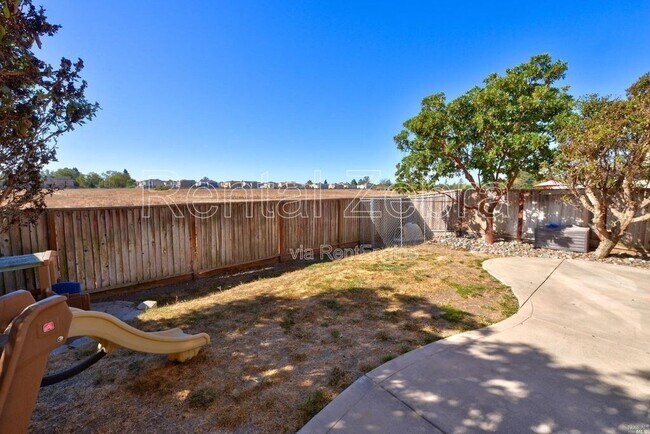 Building Photo - 2348 Tedeschi Dr
