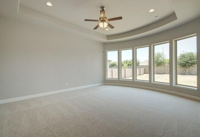 Building Photo - 200 Southern Carina Dr