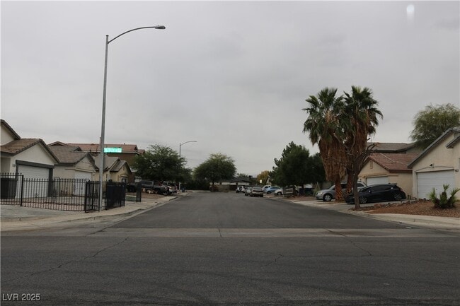 Building Photo - 4069 Vicenta Ct