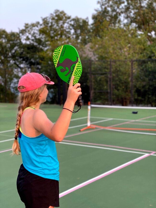 Building Photo - 601 Dave Creek Pky