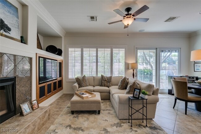 Building Photo - 46 Fountainhead Cir