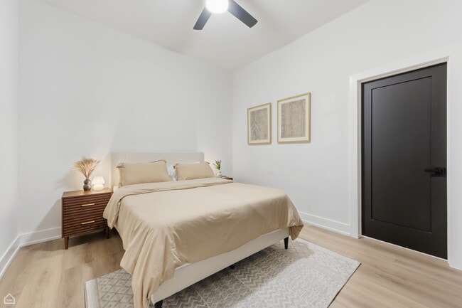 Building Photo - 4210 W 5th Ave