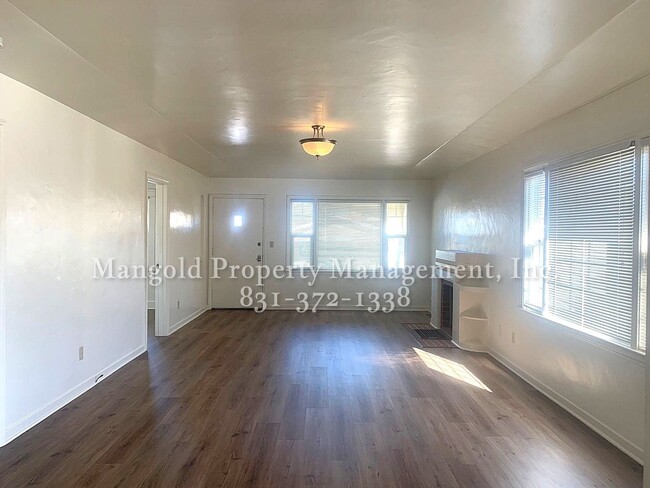 Building Photo - Spacious 3-Bed, 1.5-Bath Home with Private...
