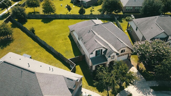 Building Photo - 4803 Basil Clear Trail