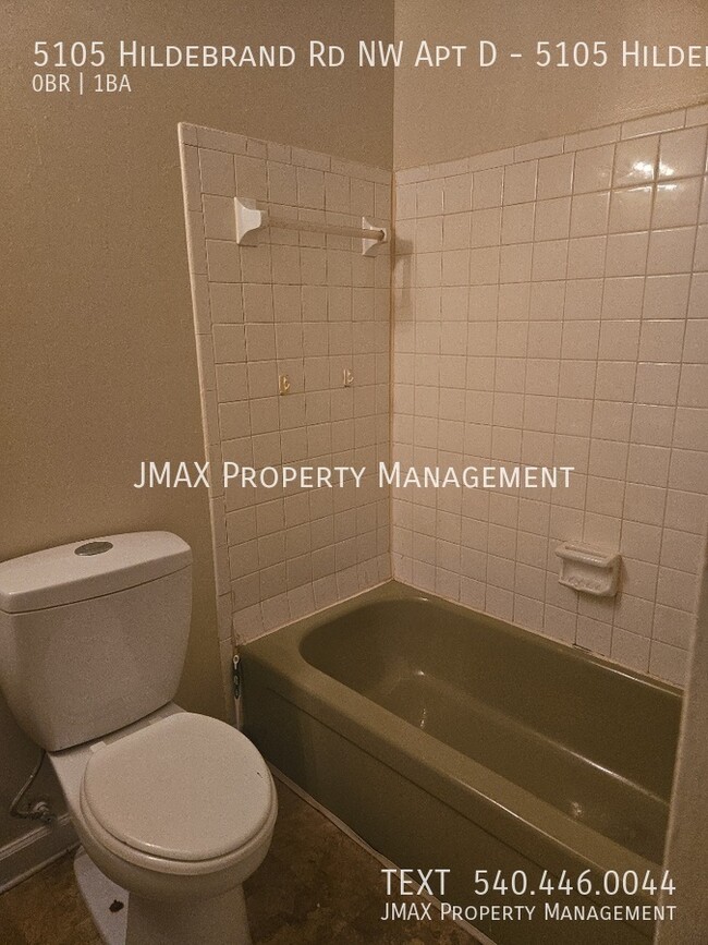 Building Photo - 5105 Hildebrand Rd NW