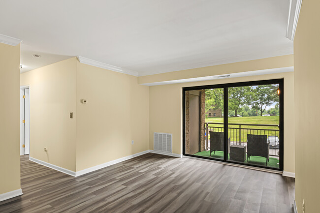 Building Photo - 6007 Majors Ln